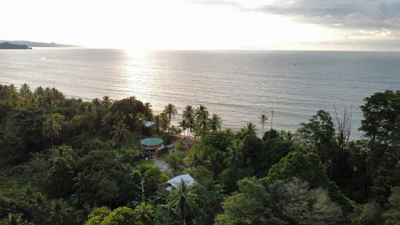 Popochos Beach Eco Lodge Nuqui Exterior photo